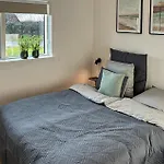 5 Bedroom Gorgeous In *