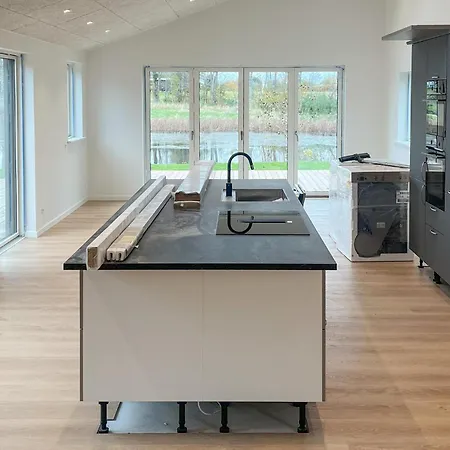 5 Bedroom Gorgeous In Karrebæksminde