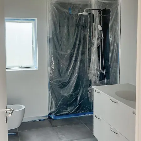 5 Bedroom Gorgeous In