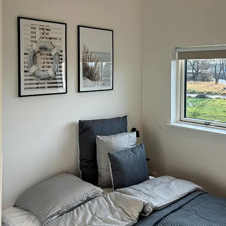5 Bedroom Gorgeous In *