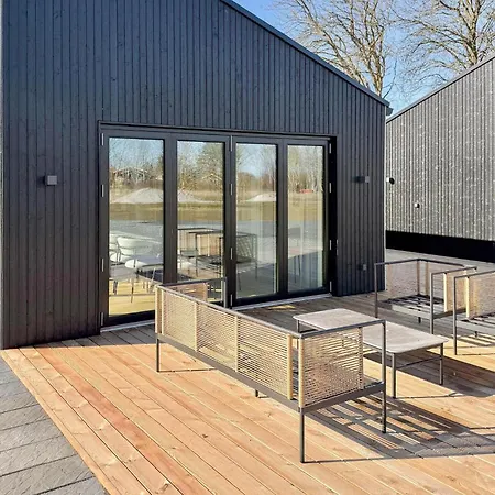 5 Bedroom Gorgeous In